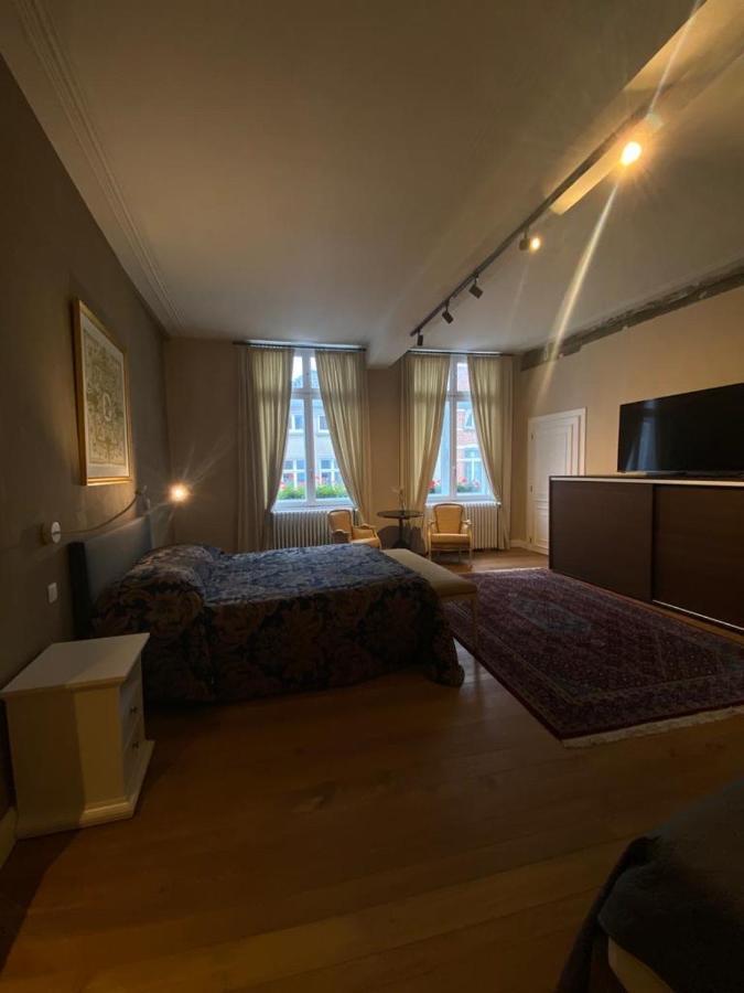 Bed & Breakfast 1640 *